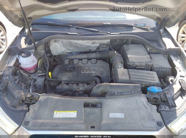 WA1ECCFS8HR014172 2017 AUDI Q3 Silver Vista trasera