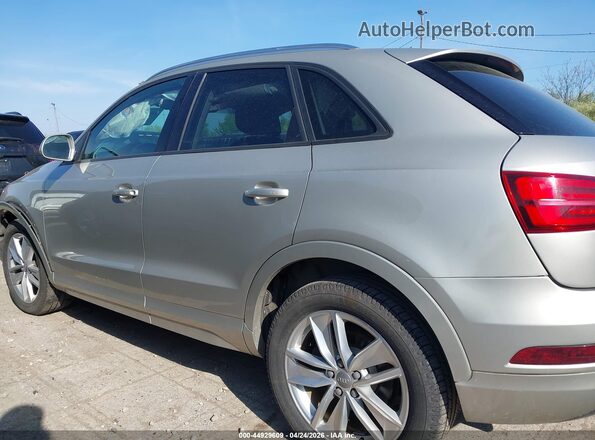 WA1ECCFS8HR014172 2017 AUDI Q3 Silver Vista interior de 360 grados