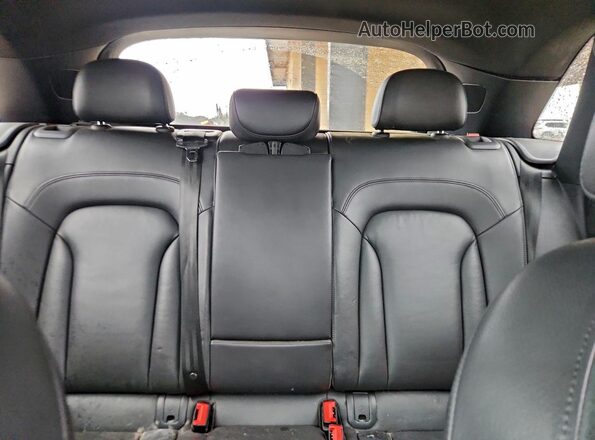 WA1ECCFSXJR003096 2018 AUDI Q3 Gray Widok tylnych siedzeń