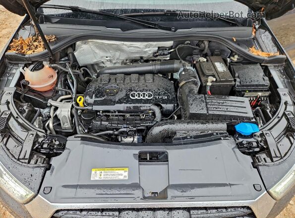 WA1ECCFSXJR003096 2018 AUDI Q3 Gray Widok komory silnika