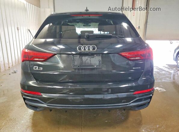 WA1EECF30K1065240 2019 AUDI Q3 Black უკანა ხედი