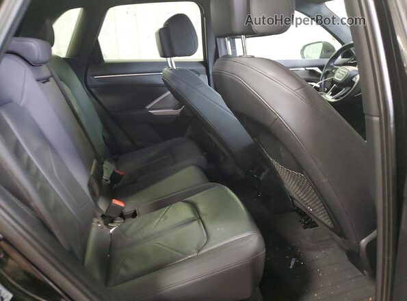 WA1EECF30K1065240 2019 AUDI Q3 Black უკანა სავარძლების ხედი