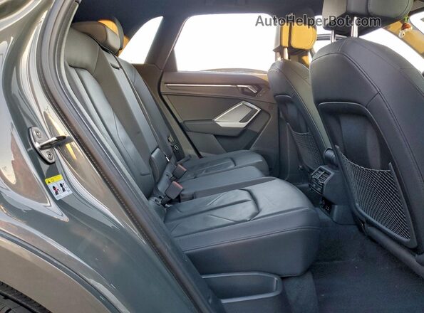 WA1EECF34R1199727 2024 AUDI Q3 Серый Вид задних сидений