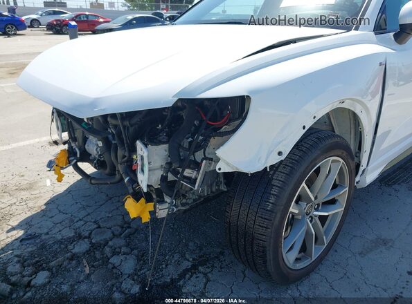WA1EECF39R1104577 2024 AUDI Q3 White წინა ხედი