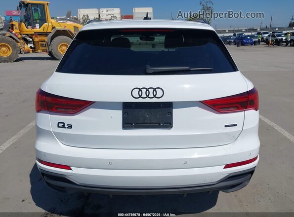 WA1EECF39R1104577 2024 AUDI Q3 White 