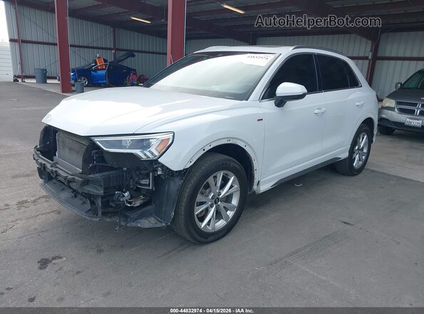 WA1EECF3XP1031426 2023 AUDI Q3 Black Передня ліва чверть