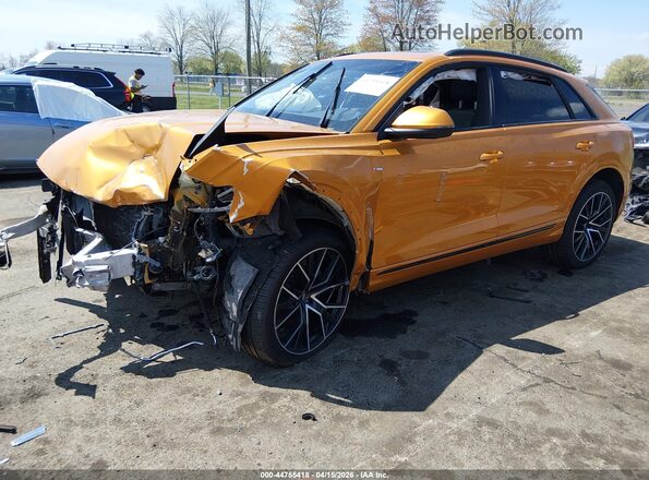 WA1EVAF18KD023979 2019 AUDI Q8 Оранжевый Передняя левая четверть