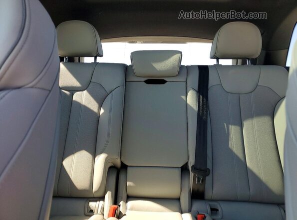 WA1F2AFY5R2042666 2024 AUDI Q5 Gray Rear seats view