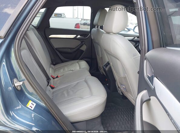 WA1FCCFS3HR003357 2017 AUDI Q3 Синий 