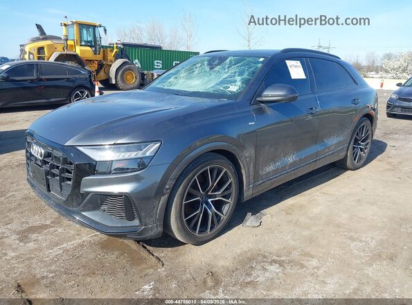 WA1FVAF10LD019060 2020 AUDI Q8 Gray Vista tres cuartos delantera izquierda