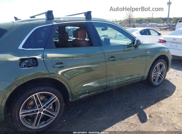 WA1G2AFY3R2145086 2024 AUDI Q5 Green Front view