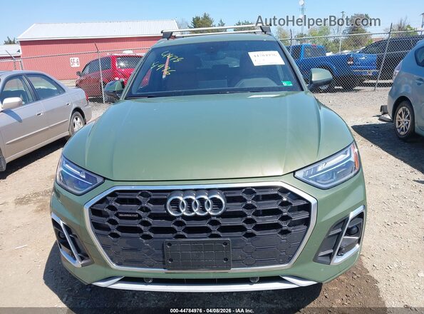 WA1G2AFY3R2145086 2024 AUDI Q5 Green Rear interior view
