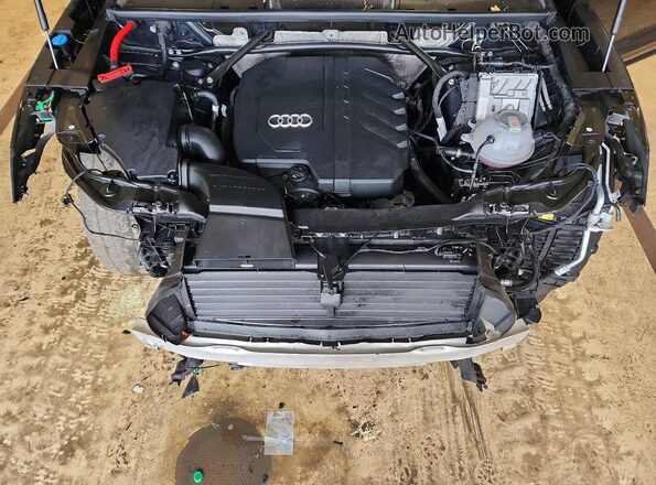 WA1GAAFY6R2118564 2024 AUDI Q5 Black 