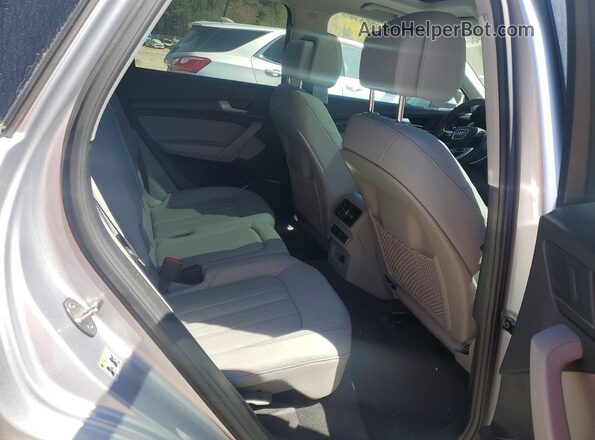 WA1GAAFY8N2061875 2022 AUDI Q5 Серебряный Вид задней части салона