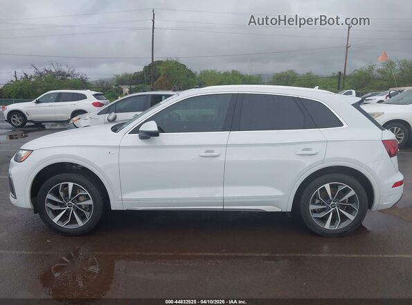 WA1GAAFYXP2097635 2023 AUDI Q5 White Widok wnętrza 360 stopni