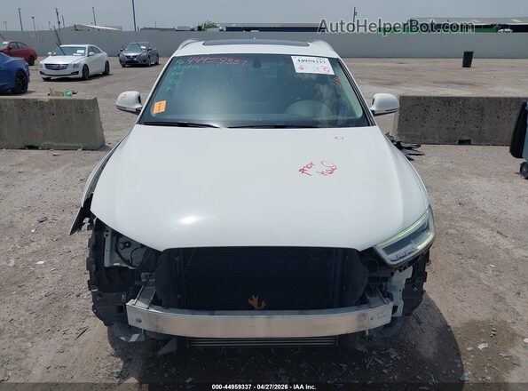WA1HCCFS0JR008580 2018 AUDI Q3 White უკანა სალონის ხედი