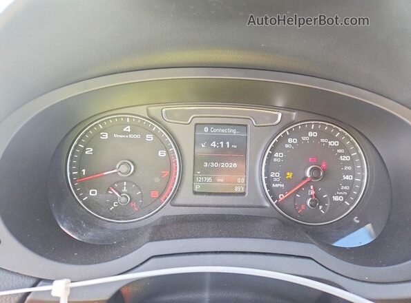 WA1JCCFS1JR009433 2018 AUDI Q3 Silver Widok zestawu wskaźników