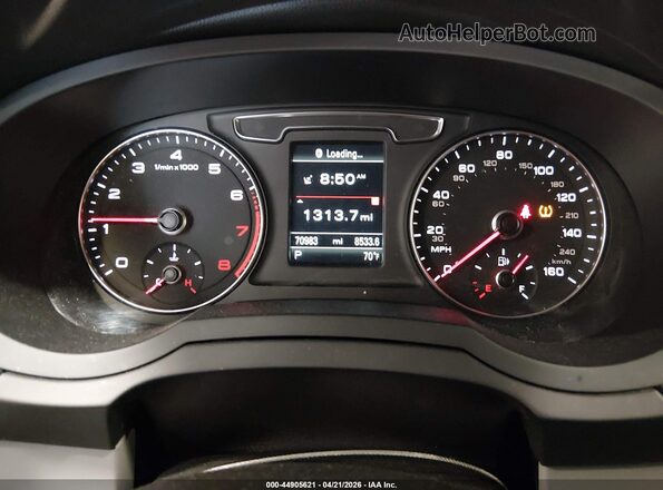 WA1JCCFS2JR010137 2018 AUDI Q3 Blue უკანა სავარძლების ხედი