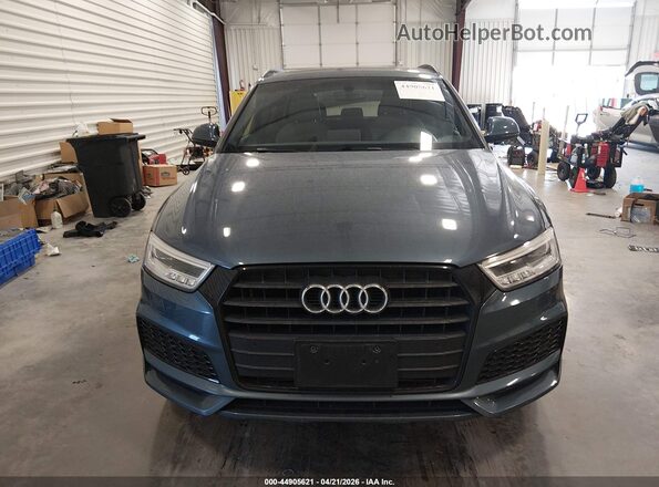WA1JCCFS2JR010137 2018 AUDI Q3 Blue უკანა სალონის ხედი