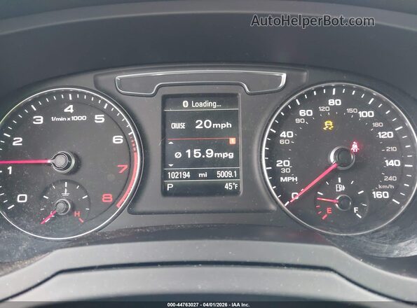 WA1JCCFSXJR010368 2018 AUDI Q3 Silver Հետևի նստատեղերի տեսք