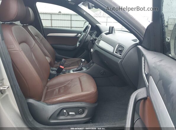 WA1JCCFSXJR010368 2018 AUDI Q3 Silver Սալոնի դիմացի տեսք