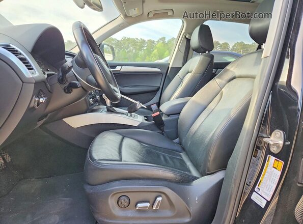 WA1L2AFP0HA025112 2017 AUDI Q5 Black Front interior view