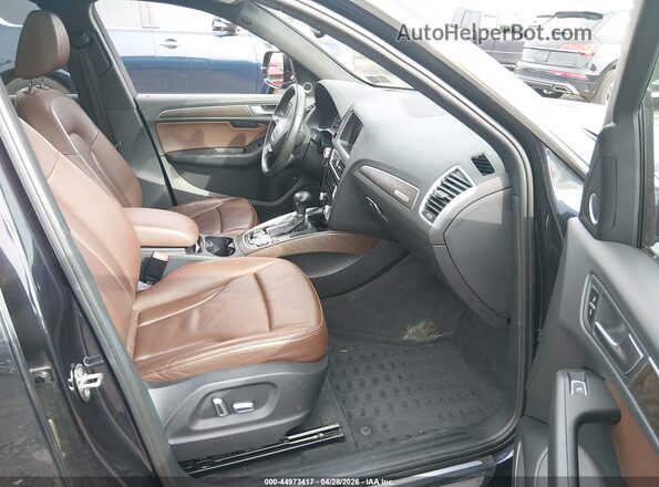 WA1L2AFP9HA023164 2017 AUDI Q5 Blue Front interior view