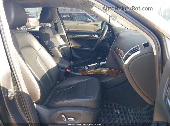 WA1L2AFPXHA004932 2017 AUDI Q5 Gray წინა სალონის ხედი