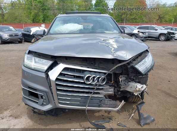 WA1LAAF71JD023845 2018 AUDI Q7 Gray Widok zestawu wskaźników