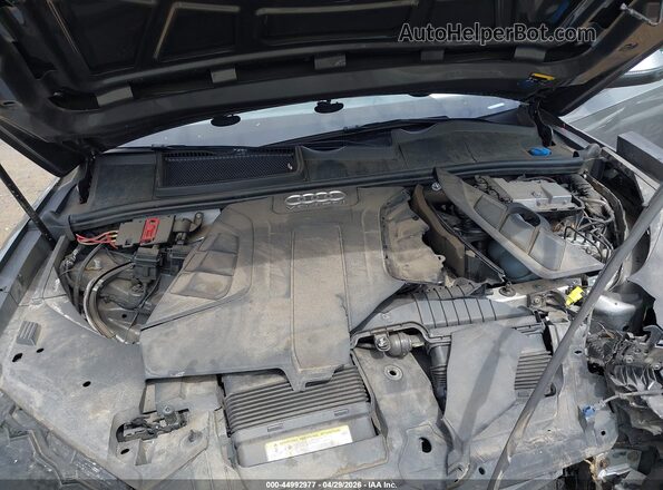 WA1LAAF71JD023845 2018 AUDI Q7 Gray Widok z tyłu