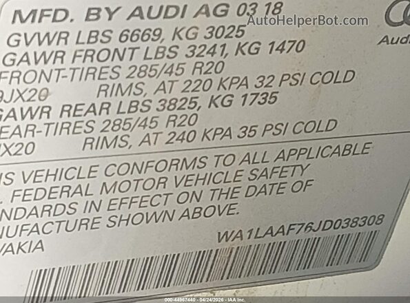 WA1LAAF76JD038308 2018 AUDI Q7 White Вид підкапотного простору