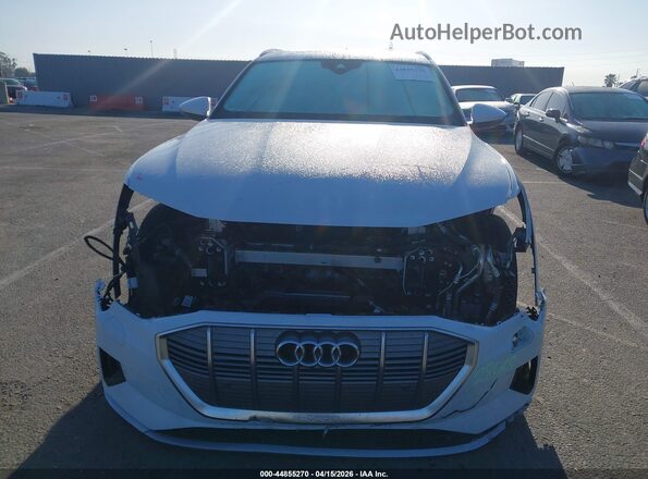 WA1LAAGE2KB024237 2019 AUDI E-TRON Black Вид щитка приладів