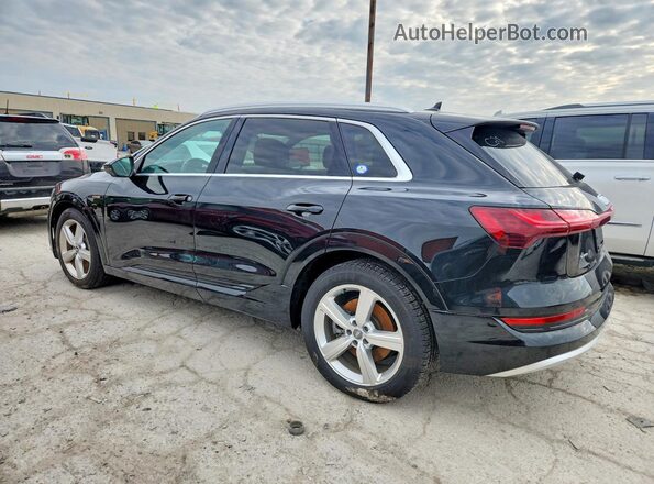WA1LAAGE5KB024698 2019 AUDI E-TRON Black 