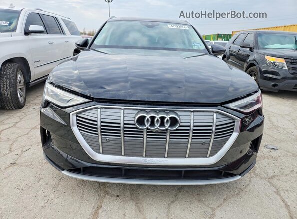 WA1LAAGE5KB024698 2019 AUDI E-TRON Black 