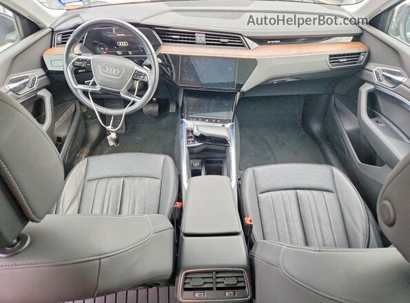 WA1LAAGE5KB024698 2019 AUDI E-TRON Black 