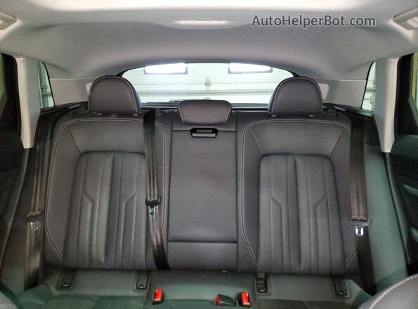 WA1LAAGE9PB002257 2023 AUDI E-TRON Black Widok tylnych siedzeń