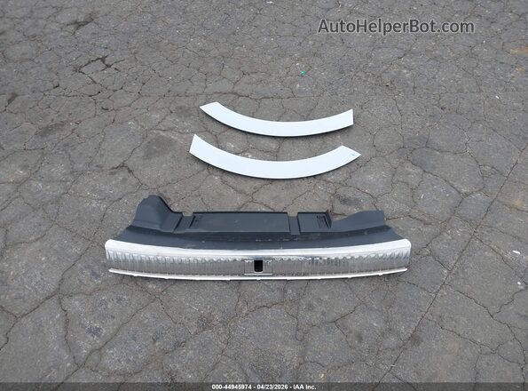 WA1LABGE1PB024467 2023 AUDI E-TRON White Widok zestawu wskaźników