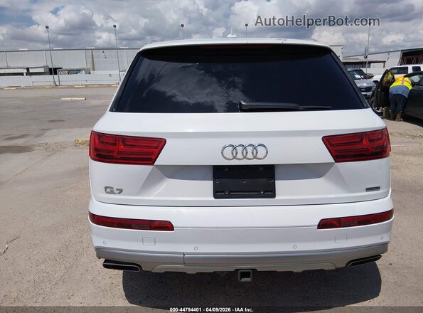 WA1LHAF72JD040746 2018 AUDI Q7 White 