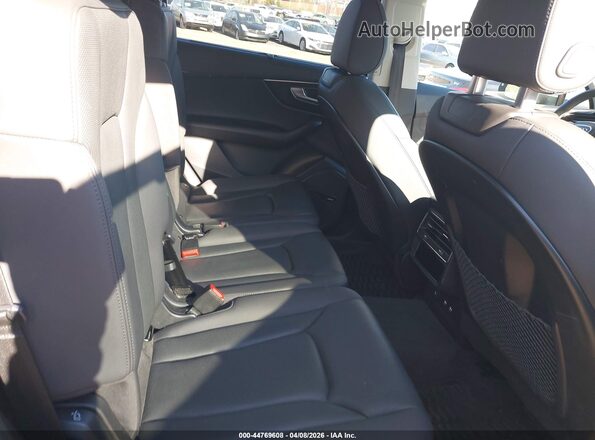 WA1LXAF72LD013018 2020 AUDI Q7 Silver 