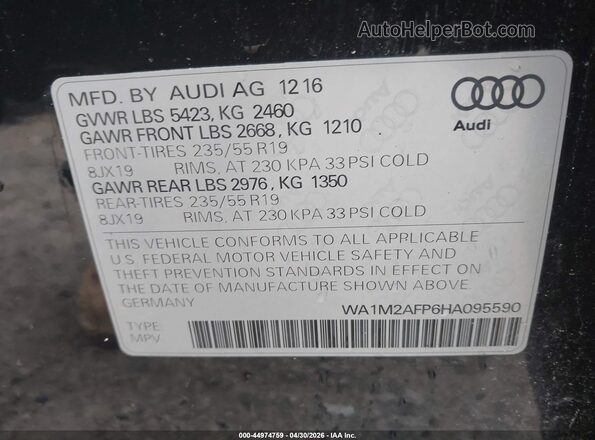 WA1M2AFP6HA095590 2017 AUDI Q5 Black Widok komory silnika