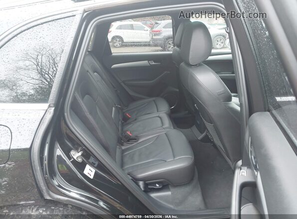 WA1M2AFP6HA095590 2017 AUDI Q5 Black Widok naklejki z numerem VIN