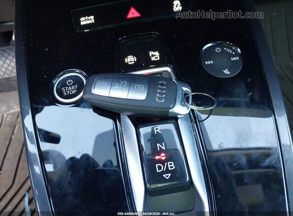 WA1M2BFZ1NP047656 2022 AUDI Q4 White წინა პანელის ხედი