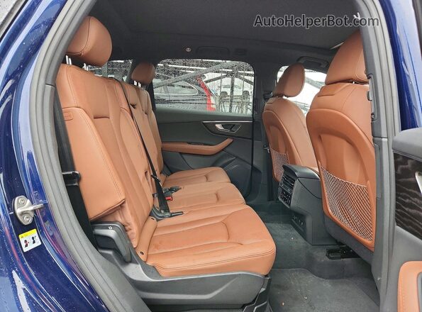 WA1MXBF71PD019845 2023 AUDI Q7 Blue Вид задньої частини салону