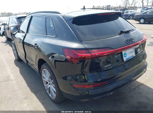 WA1VAAGEXMB021176 2021 AUDI E-TRON Черный 