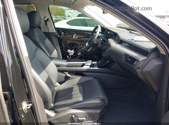 WA1VAAGEXMB021176 2021 AUDI E-TRON Черный 