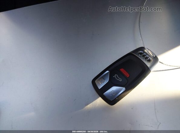 WA1VABF73JD010304 2018 AUDI Q7 Silver Вид панелі приладів