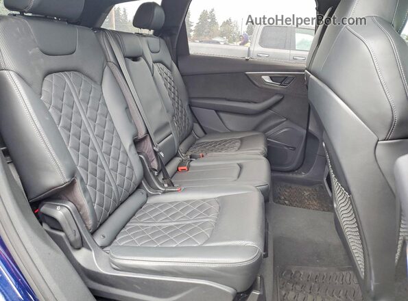 WA1VWAF71LD012387 2020 AUDI SQ7 Blue Rear interior view