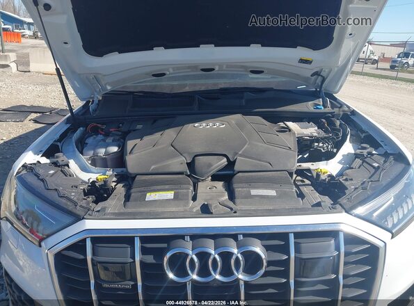 WA1VXAF75MD023682 2021 AUDI Q7 White Հետևի տեսք