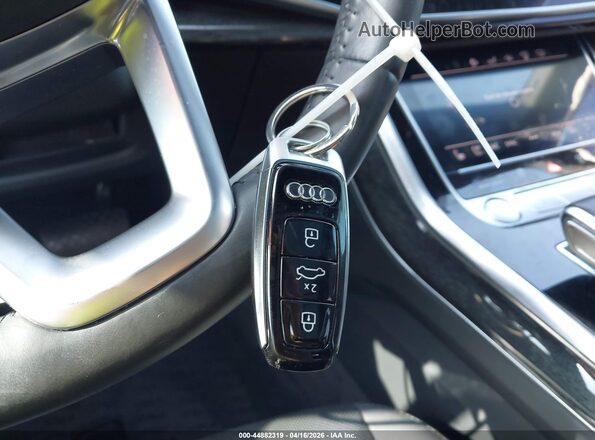 WA1VXAF78LD006731 2020 AUDI Q7 White Vista del salpicadero