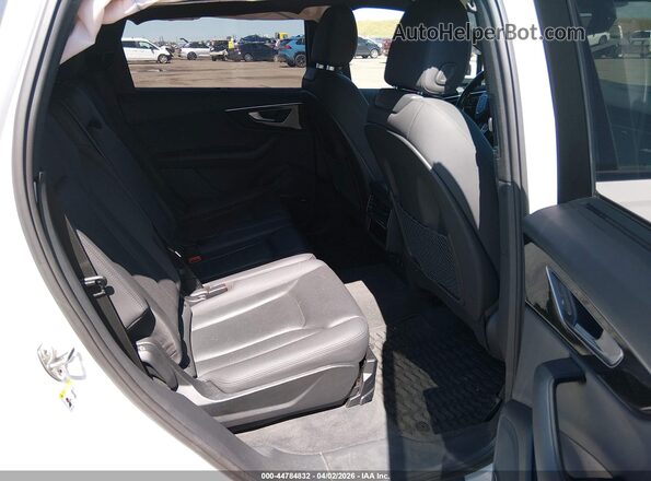 WA1VXAF7XLD004835 2020 AUDI Q7 White 
